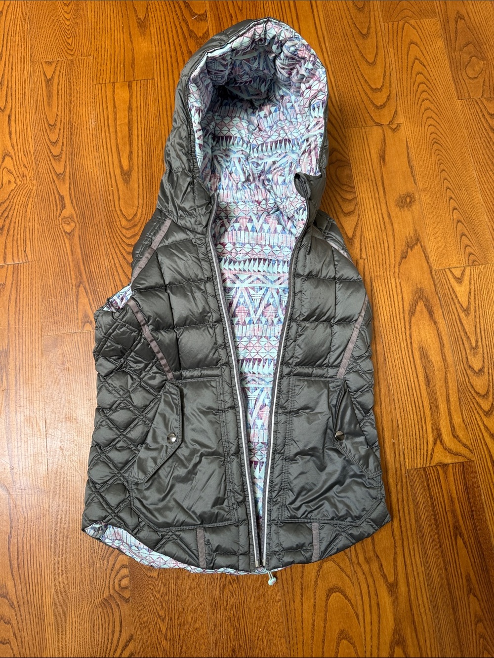 Ivivva Girls' Hooded Quilted Vest in Gray with Patterned Lining/ Reversible